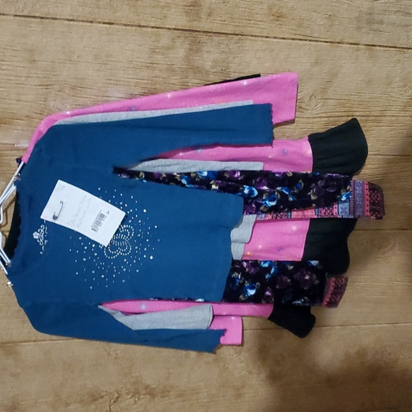 Girls size 5-6 bundle - Picture 1 of 12